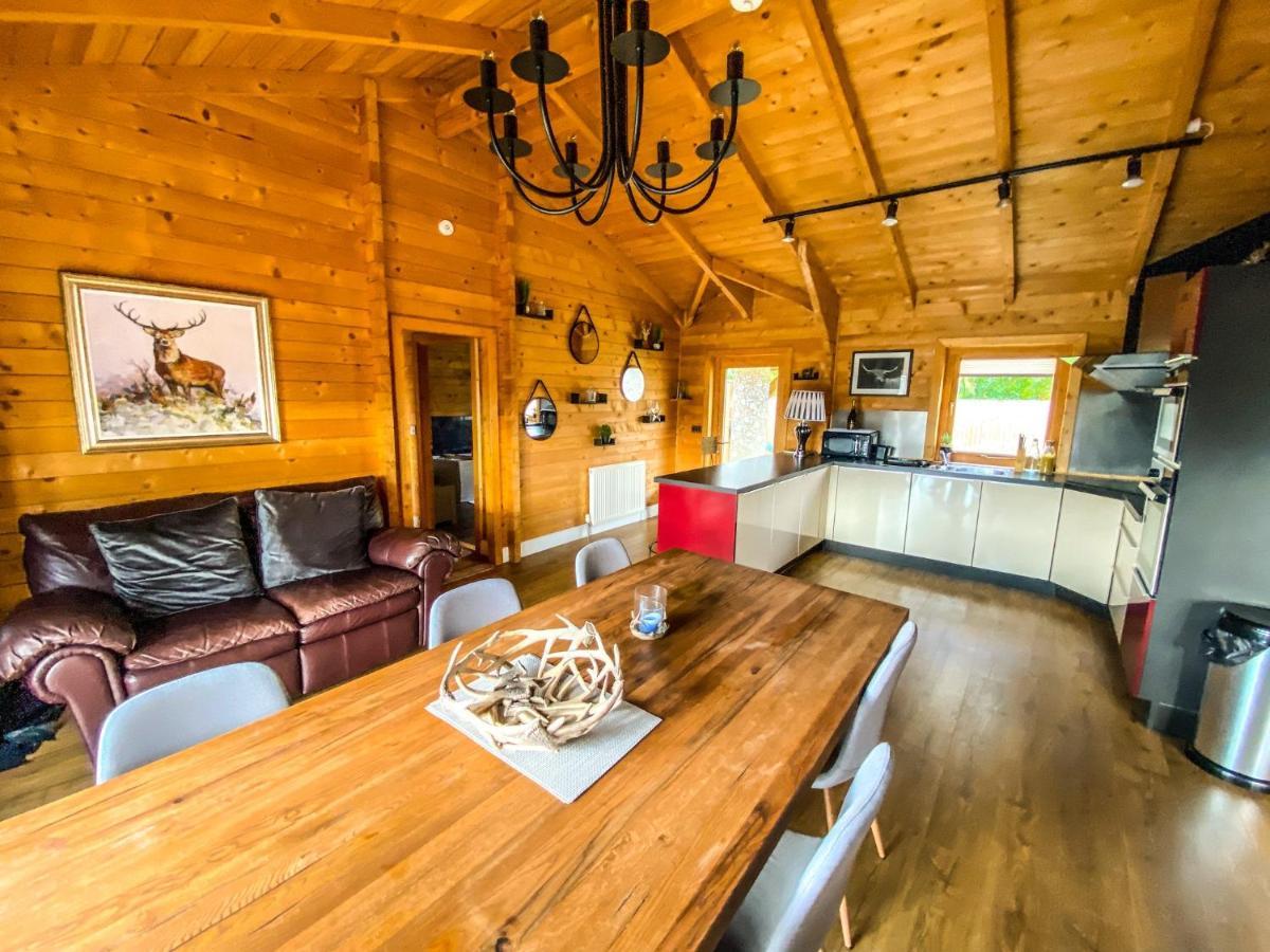 Beautiful 3-Bed Luxury Private Lodge In York Extérieur photo