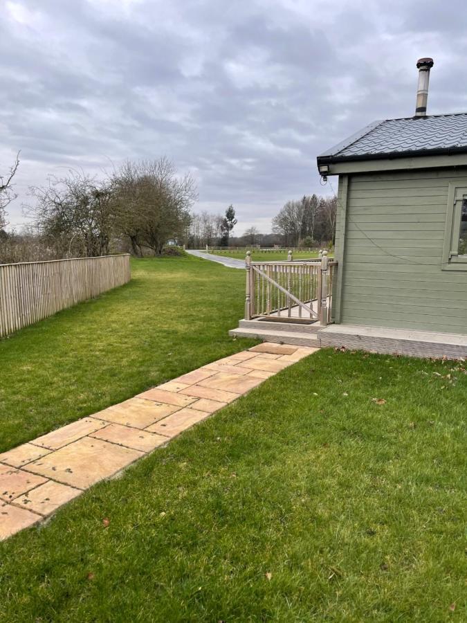 Beautiful 3-Bed Luxury Private Lodge In York Extérieur photo